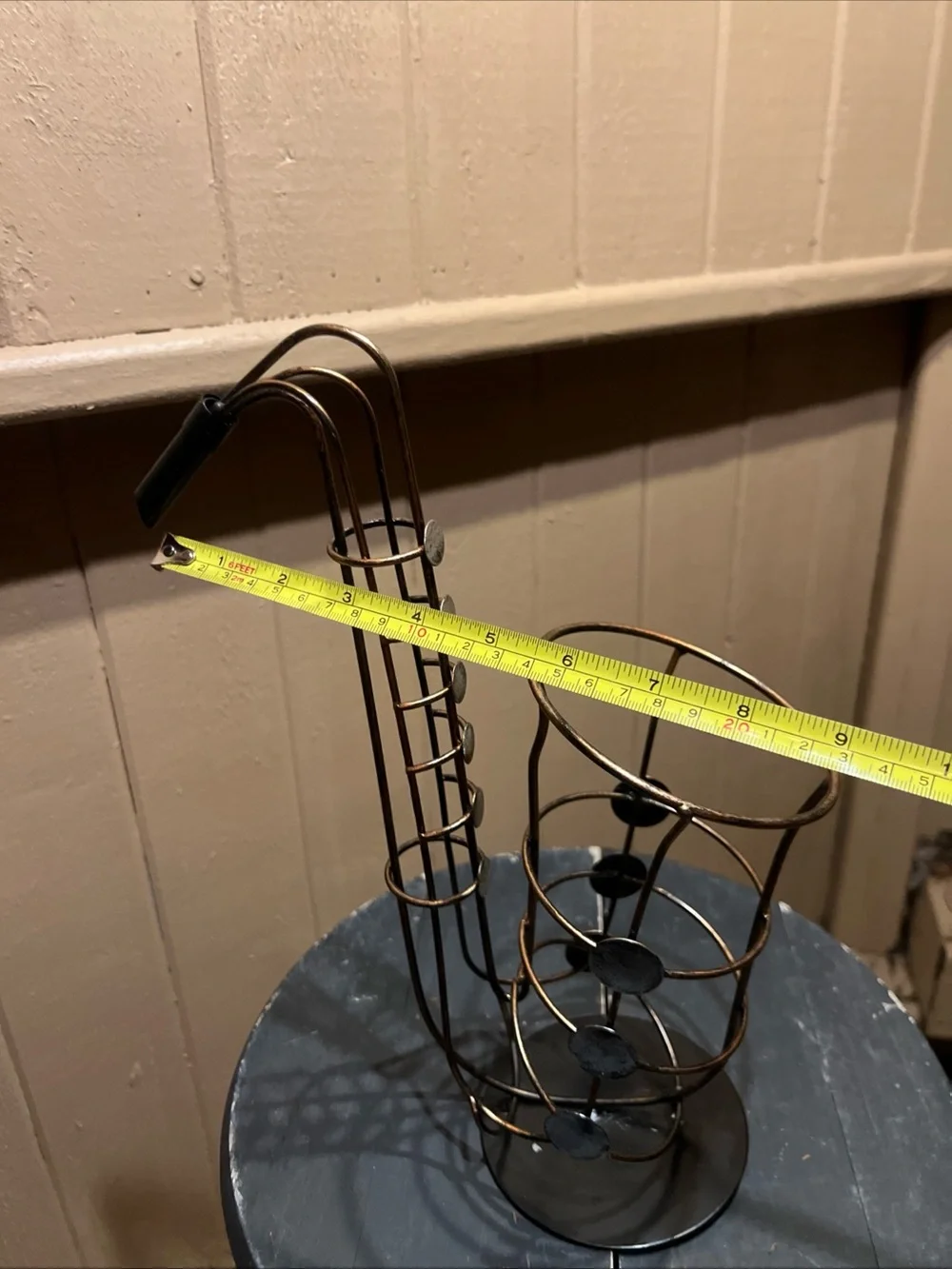 Saxophone Wine Bottle Holder, Metal Iron Wine Rack Stand, Home Bar Decor with